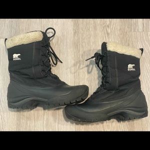 Sorel Women's Cumberland Snow Boots.